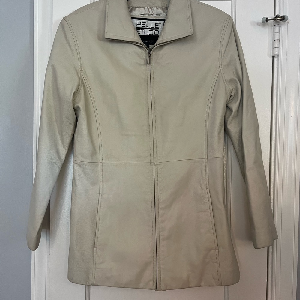 Pelle Studio Women's Beige Leather Jacket